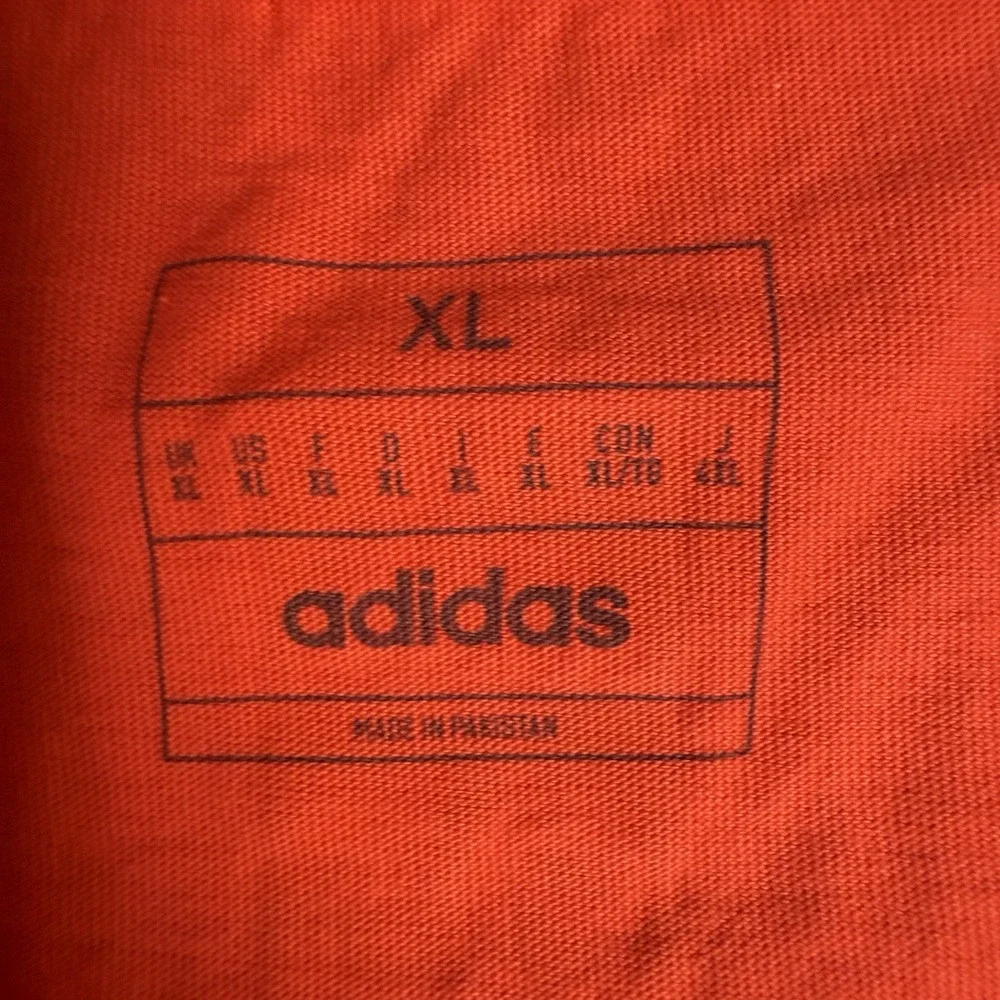 adidas T-Shirt‎ Men's Large Red/orange USA Graphic
